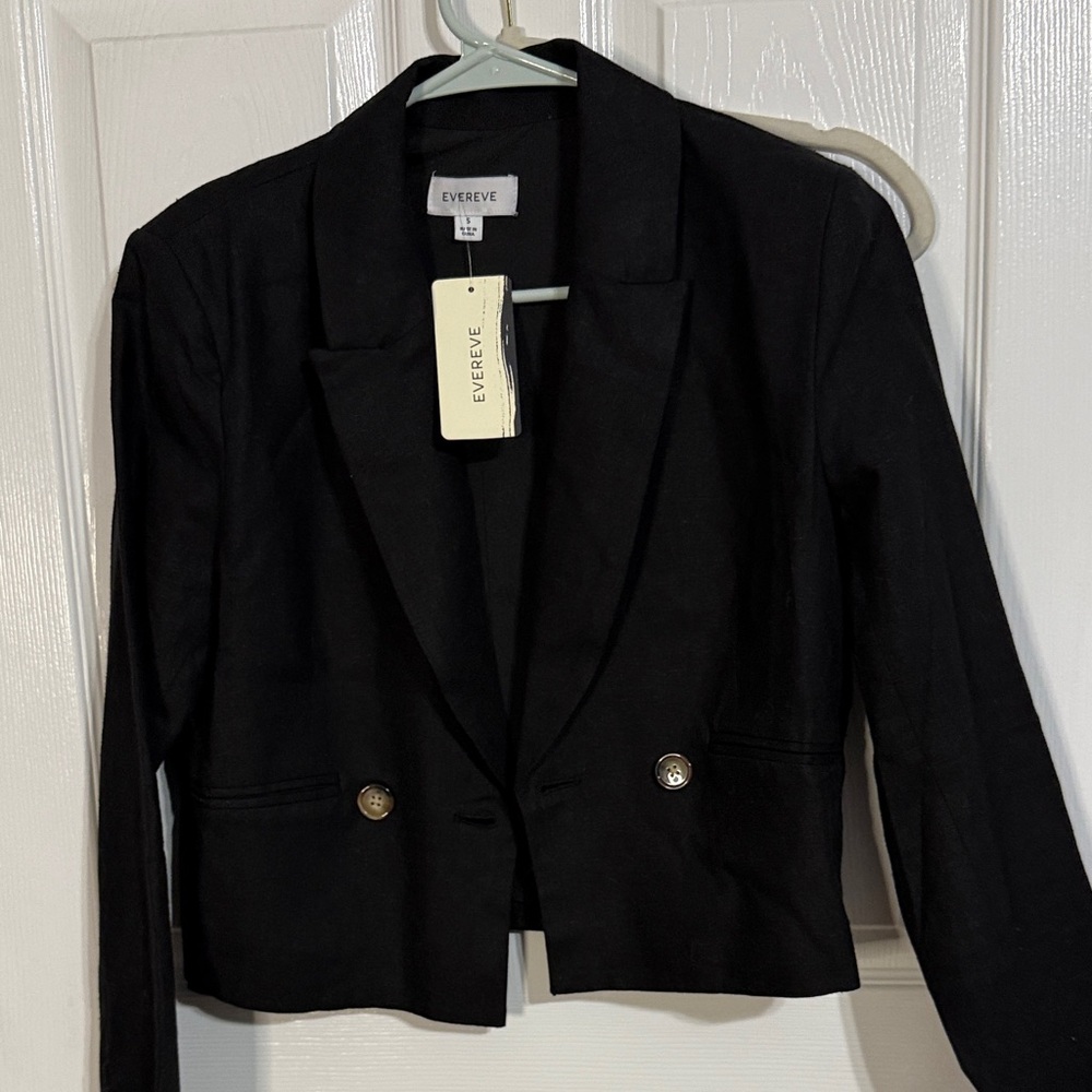 Evereve Classic Black Blazer